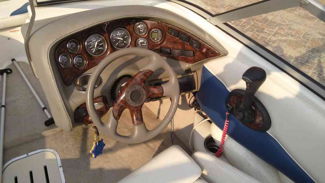 Crownline 180 br,rok2005,247 mth,1.majitel - foto 7
