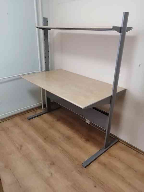 Polohovací psací stůl s policí - Ikea - foto 1
