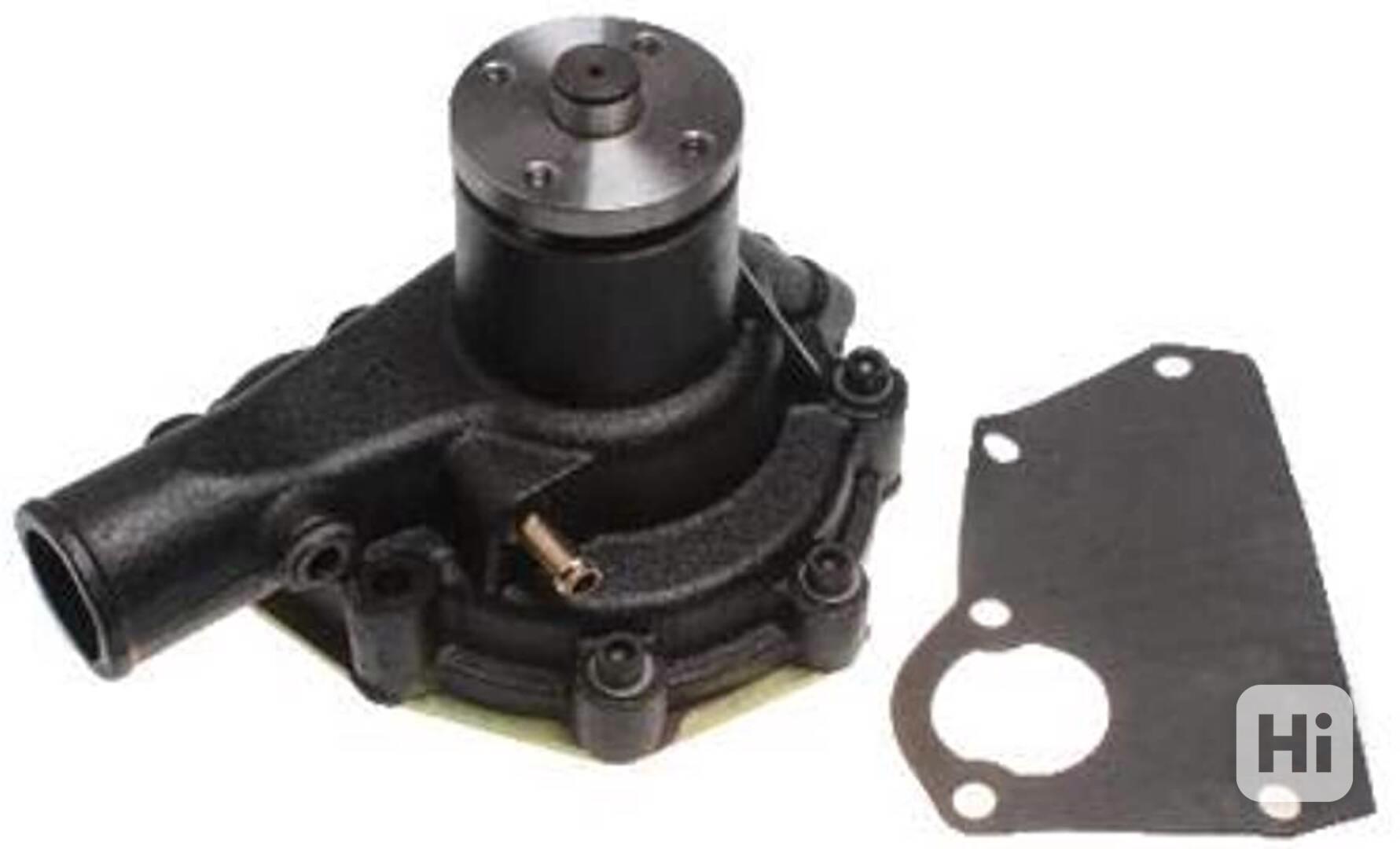 Vodní pumpa pro motor Caterpillar - foto 1