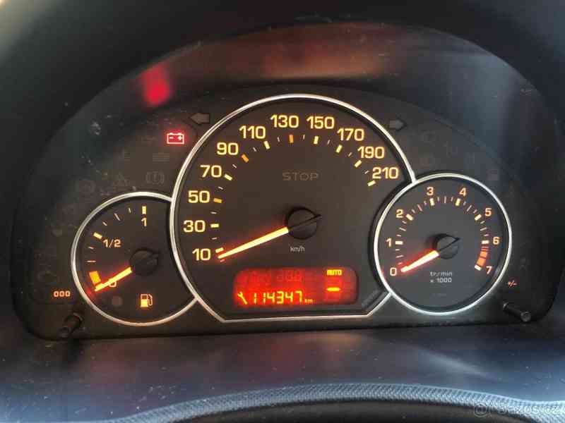 Peugeot 1007 1.4 54kW 2006 automat	 - foto 6