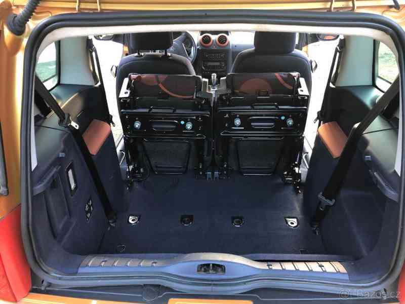 Peugeot 1007 1.4 54kW 2006 automat	 - foto 9