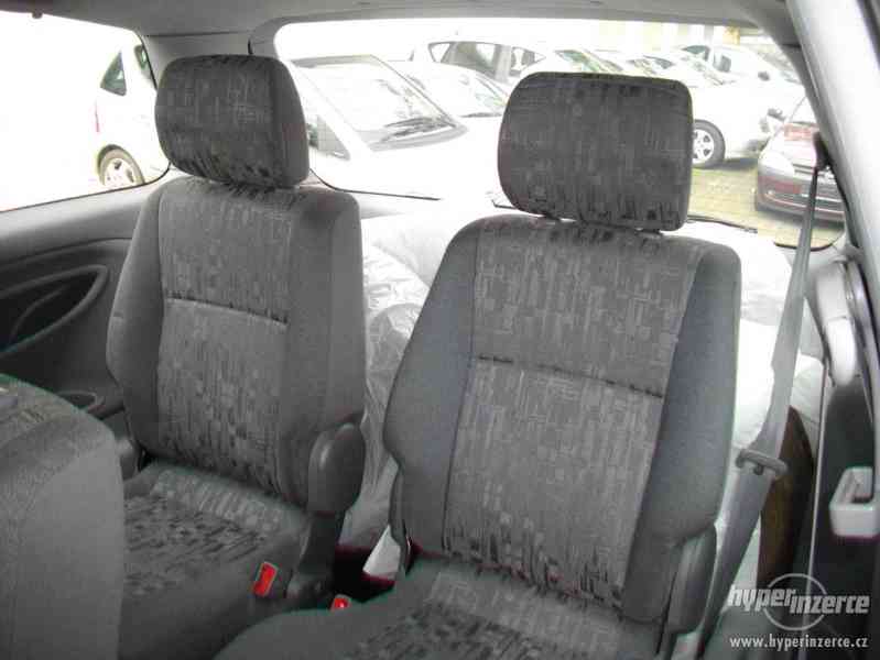 Toyota Previa 2.4i 7 míst - foto 5