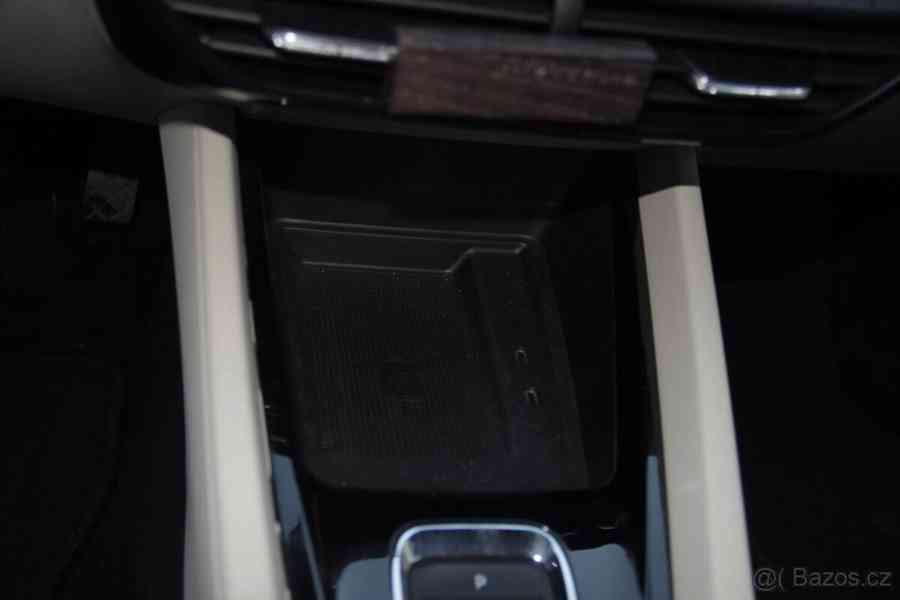 Škoda Octavia 4 - foto 3