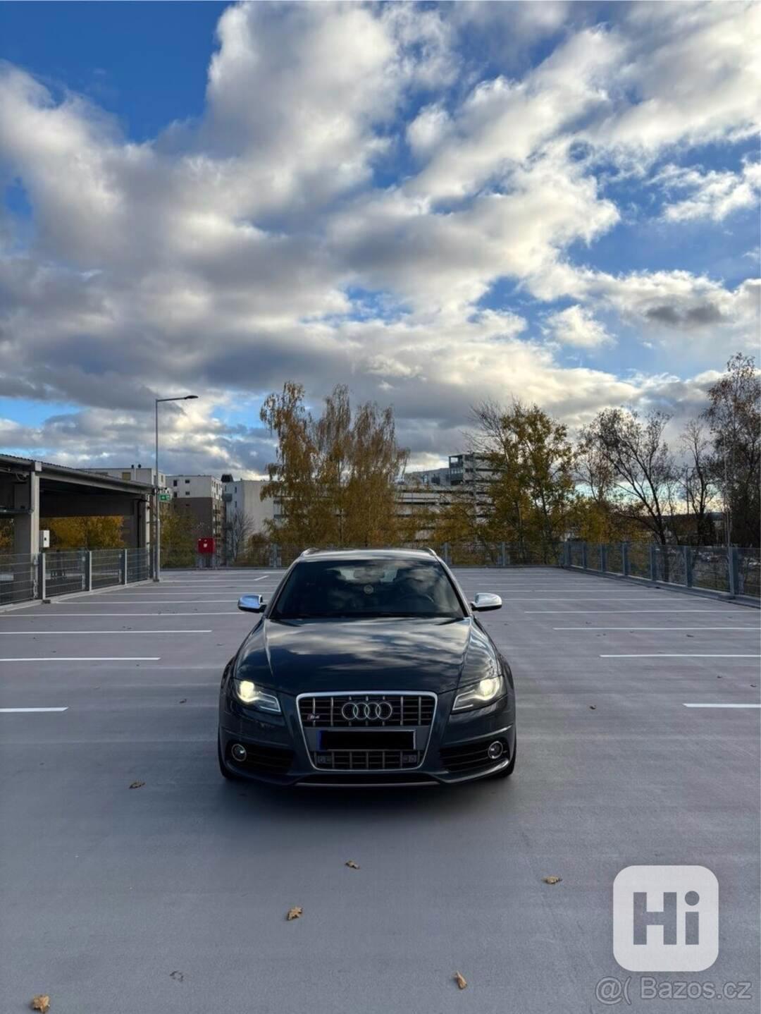 Audi S4 3,0   2009 - foto 1