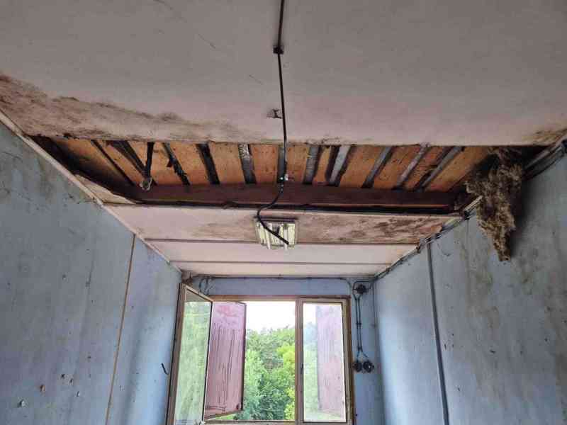Stavební buňka - kontejner 2800x5500x2800mm   - foto 3
