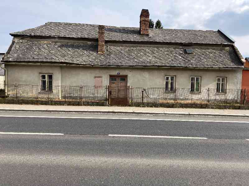 Prodám selský dům na dvojparcele Polička 263 m2 - foto 1
