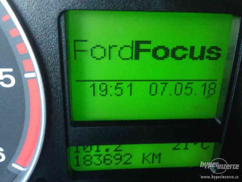 Ford Focus 1.6tdci kombi 80kw - foto 7