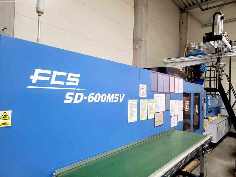  Vstřikovací stroj FCS SD-600MSV