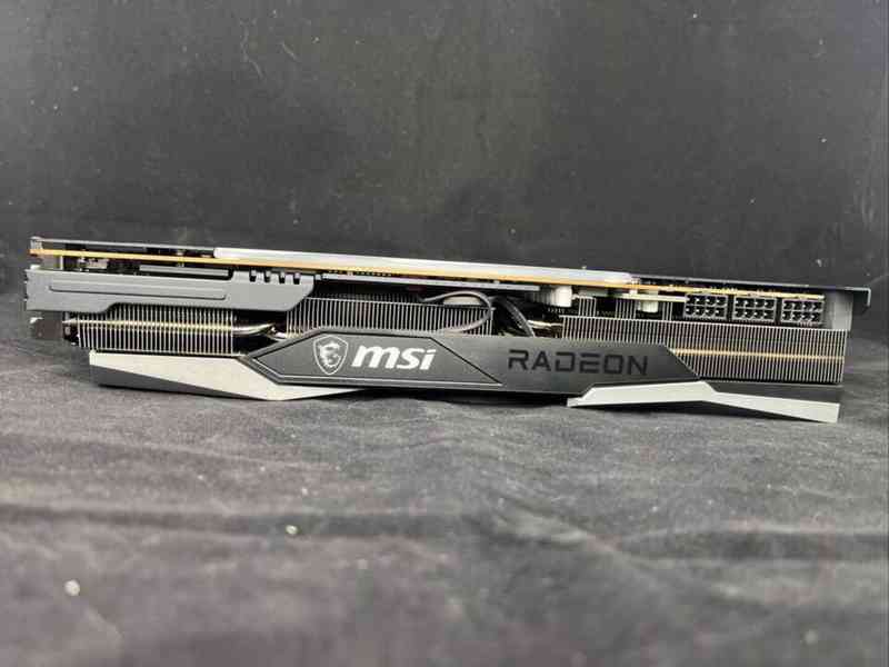 MSI RX 6950 XT GAMING X TRIO 16GB GDDR6 - foto 3