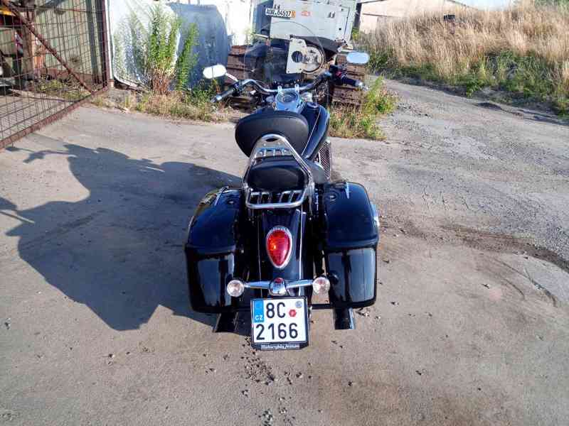 Triumph Rocket III Touring - foto 3