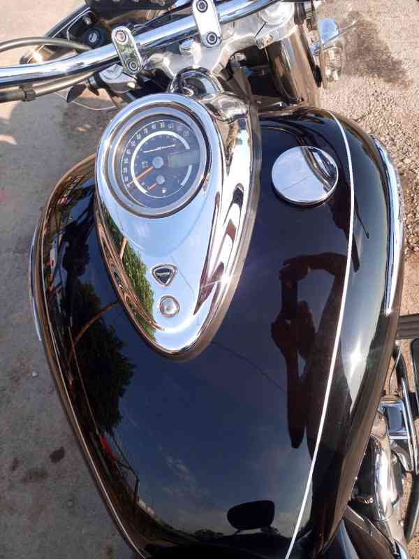 Triumph Rocket III Touring - foto 6