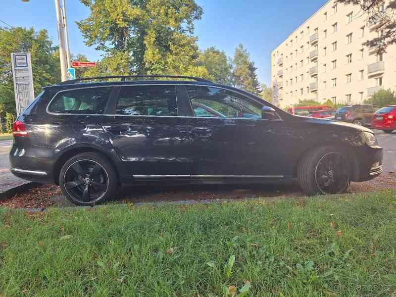 Volkswagen Passat 2,0   B7 - foto 1
