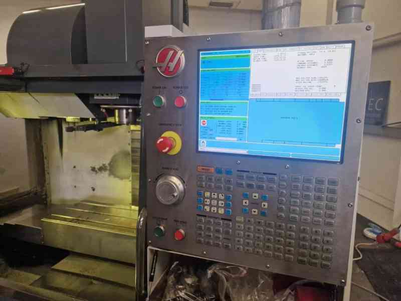 HAAS VF-2SS 2014 CNC vertikální obráběcí centrum 12000 ot/mi - foto 2