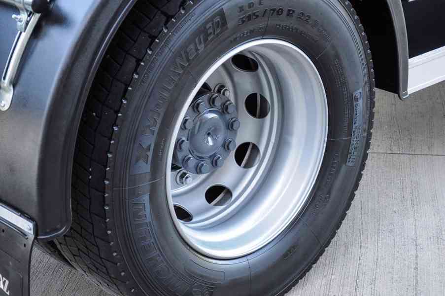 MERCEDES AXOR 1924 HÁKOVÝ NOSIČ KONTEJNERŮ EURO5 - foto 16