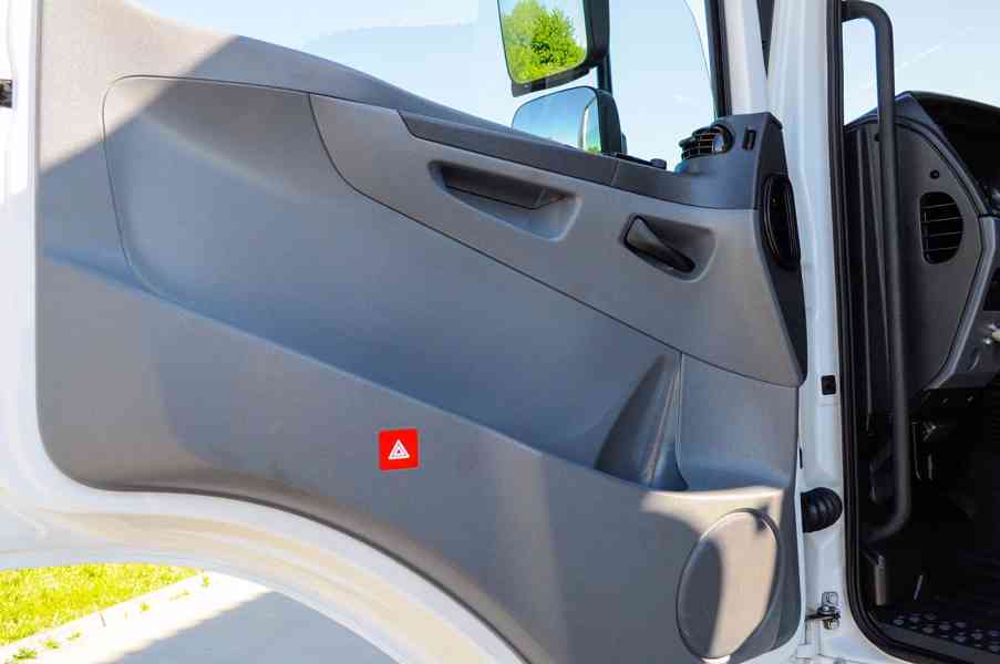 MERCEDES AXOR 1924 HÁKOVÝ NOSIČ KONTEJNERŮ EURO5 - foto 38