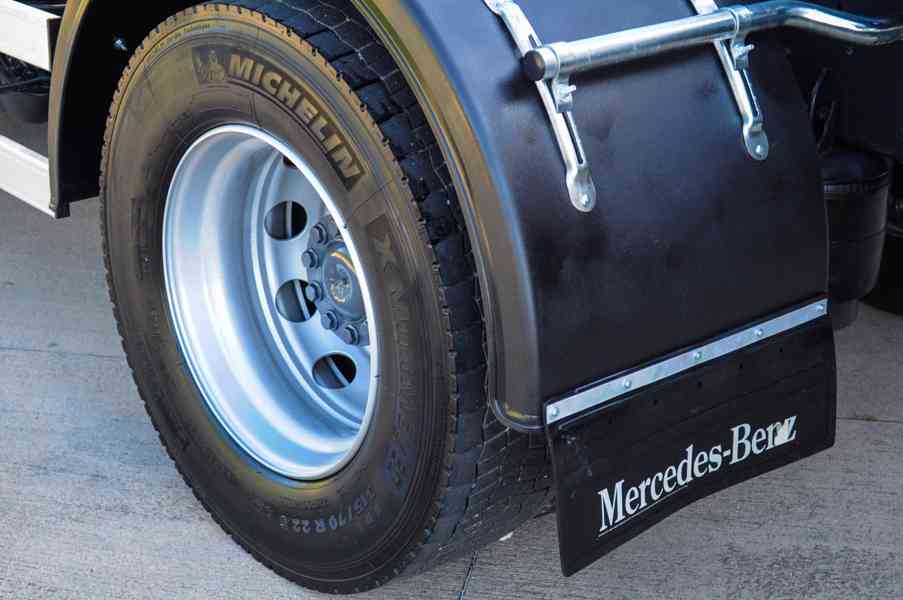 MERCEDES AXOR 1924 HÁKOVÝ NOSIČ KONTEJNERŮ EURO5 - foto 18