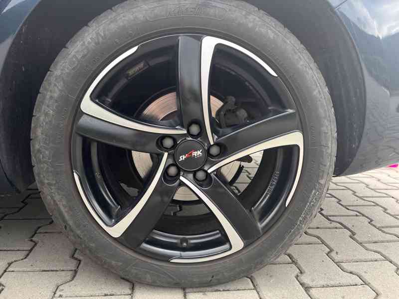 Opel Astra Sports Tourer 1,4 T, 103 kW - foto 5