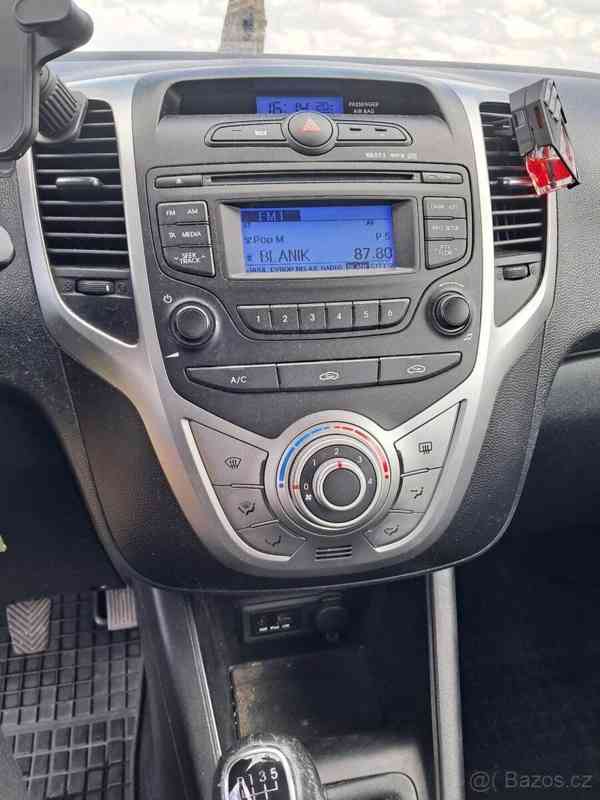 Hyundai ix20 i , r.v. 2012 - foto 9
