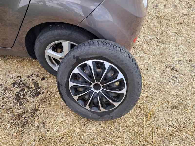 Hyundai ix20 i , r.v. 2012 - foto 7