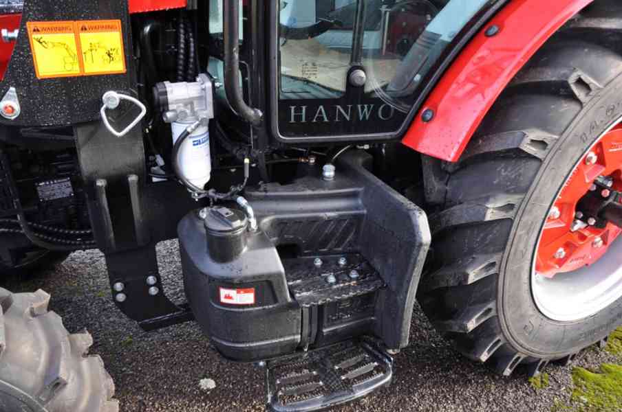 Traktor HANWO HWE 704 C, STAGE V, 4 válcový motor Víčko - foto 12