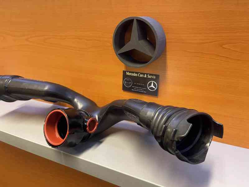 Sací potrubí Mercedes-Benz  - foto 1