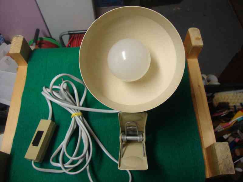 Retro lampa lampička klip skřipec na stůl NAPAKO Hůrka - foto 3