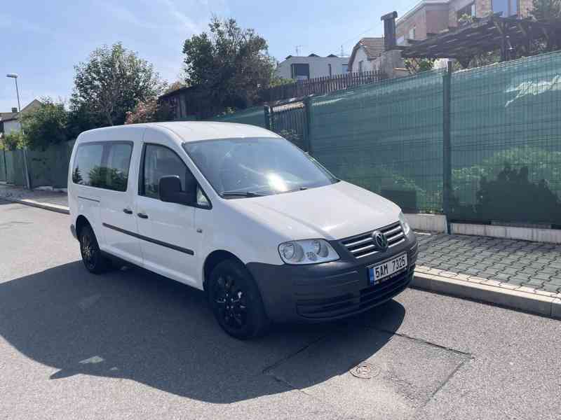 VW Caddy Maxi pro převoz vozíčkáře - foto 8