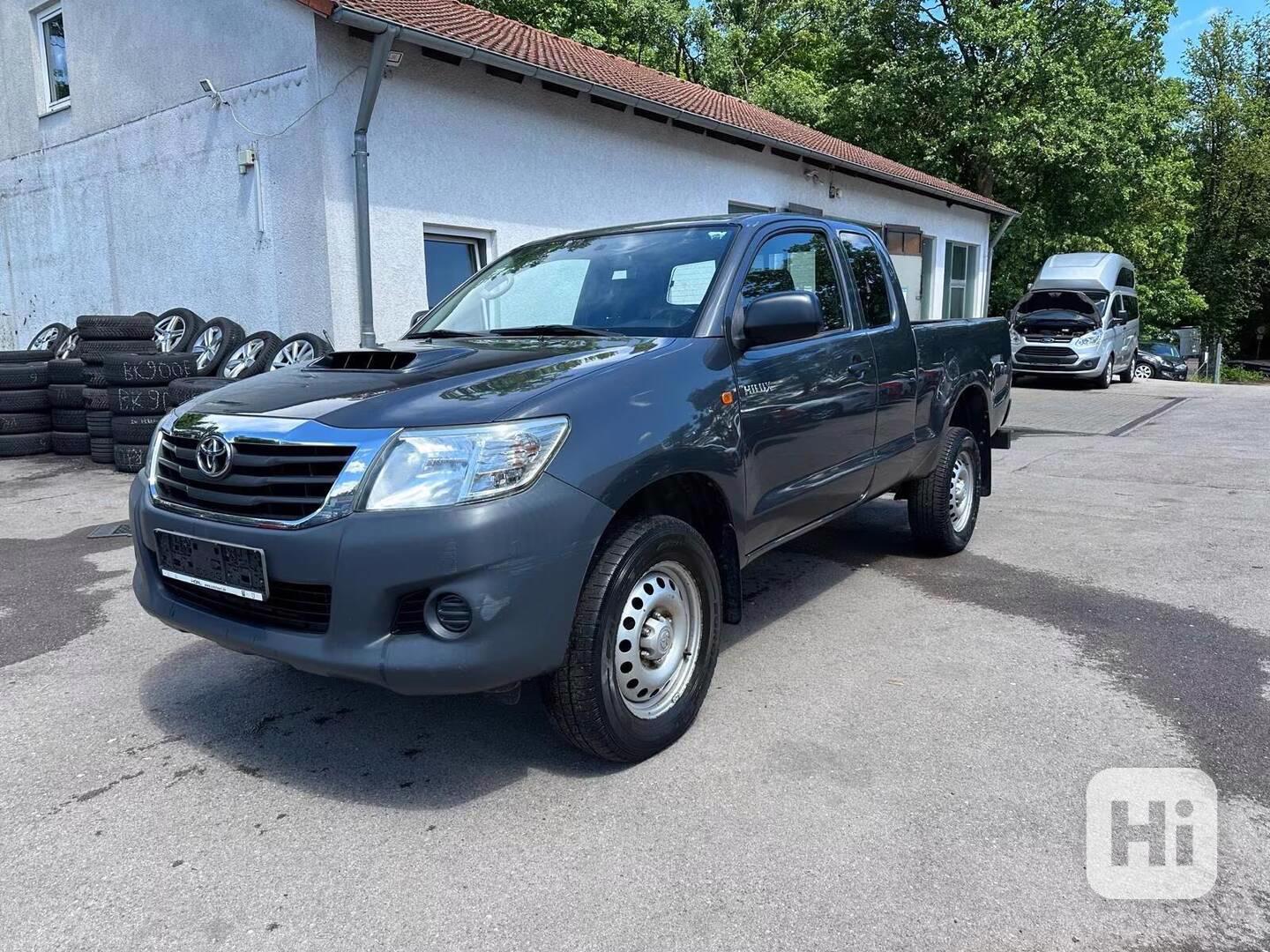 Toyota Hilux 2,5D4D Extra Cab 4x4 106kw - foto 1