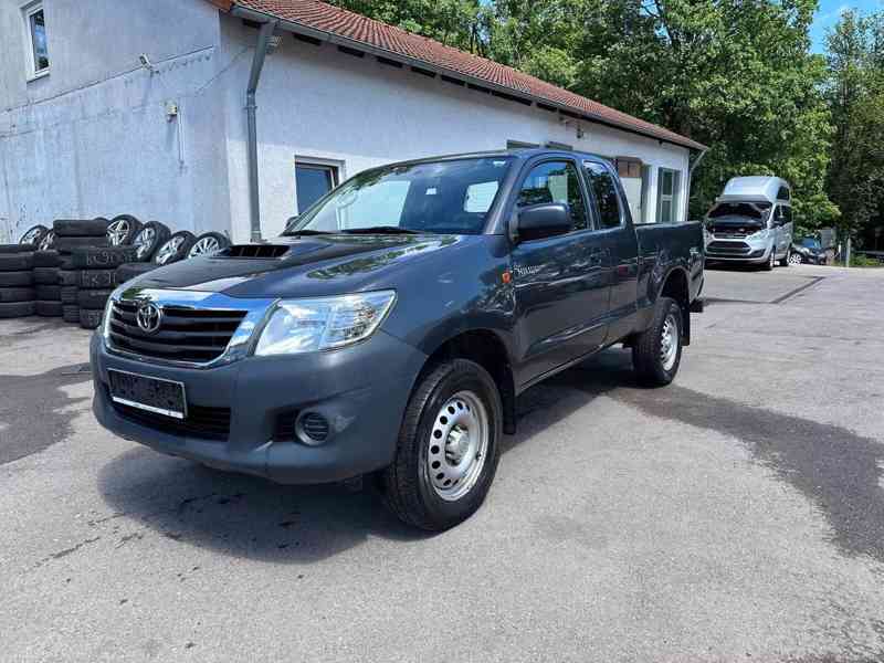 Toyota Hilux 2,5D4D Extra Cab 4x4 106kw - foto 1