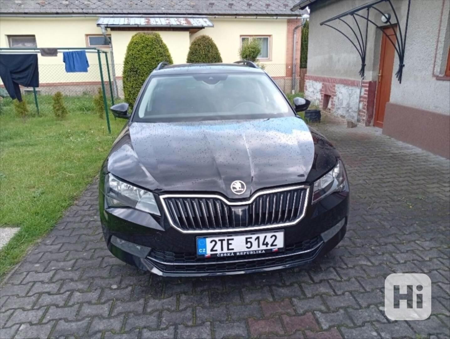 Škoda Superb 2,0   3T M1 AC - foto 1