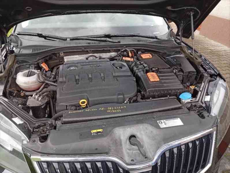 Škoda Superb 2,0   3T M1 AC - foto 12