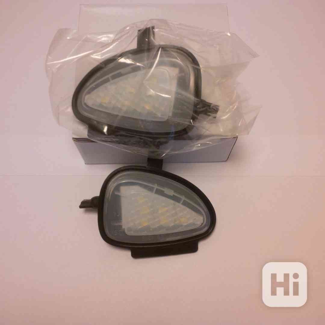 LED osvětlení pod zpětná zrcátka Volkswagen Golf 6 / Touran - foto 1