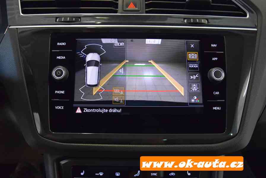 Volkswagen Tiguan 2.0 TDI LIFE 4 MOTION DSG RV 2022-DPH - foto 19