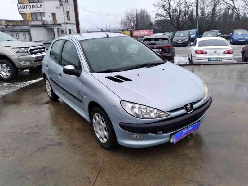 PEUGEOT 206 1.1 5dv. - foto 1