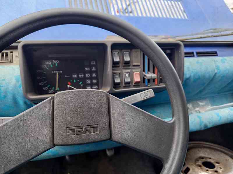 SEAT Marbella - náhradní díly - foto 8