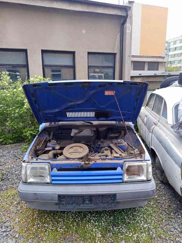 SEAT Marbella - náhradní díly - foto 13