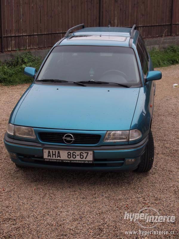 OPEL ASTRA CARAVAN 1,6,r.v.1996 - foto 4