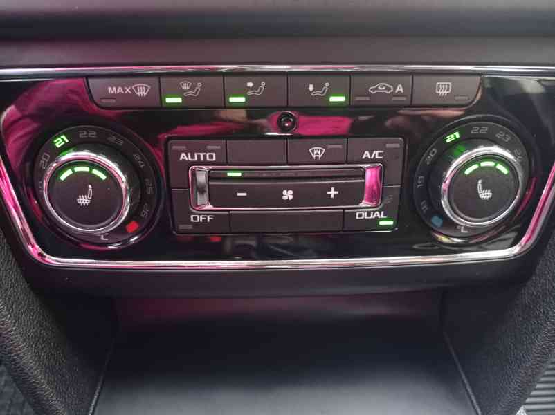 Škoda Superb 1.8 TSi 118kW/DSG/CZ/Výhřev - foto 43