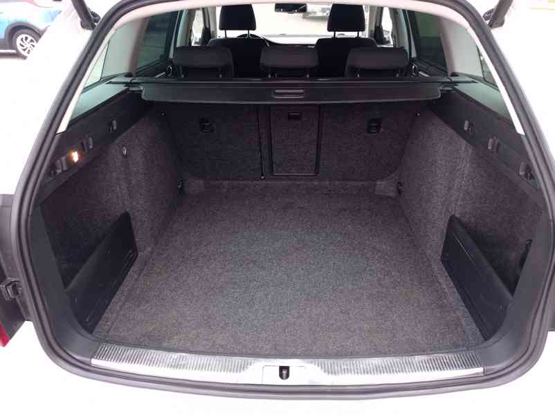 Škoda Superb 1.8 TSi 118kW/DSG/CZ/Výhřev - foto 19