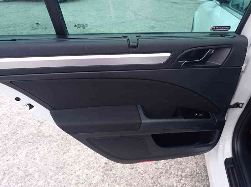 Škoda Superb 1.8 TSi 118kW/DSG/CZ/Výhřev - foto 14