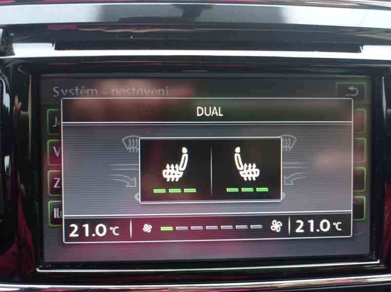 Škoda Superb 1.8 TSi 118kW/DSG/CZ/Výhřev - foto 41