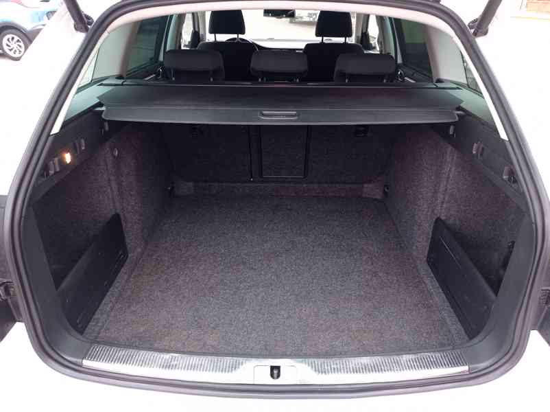 Škoda Superb 1.8 TSi 118kW/DSG/CZ/Výhřev - foto 18