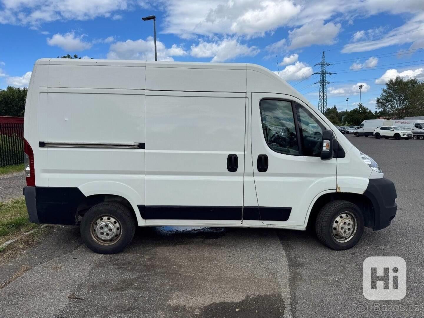 Peugeot Boxer 2,2   HDi, L1H2, rok 2012, STK 05/28 - foto 1