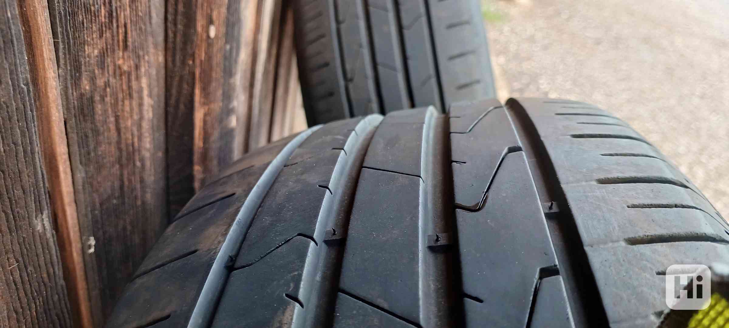 Letní pneu Hankook Ventus 225/55 R16 5-6mm - foto 1