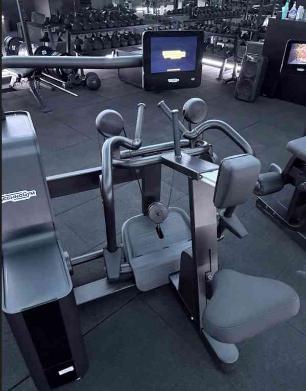 Prémiová sada Technogym Biostrength strojov - foto 3