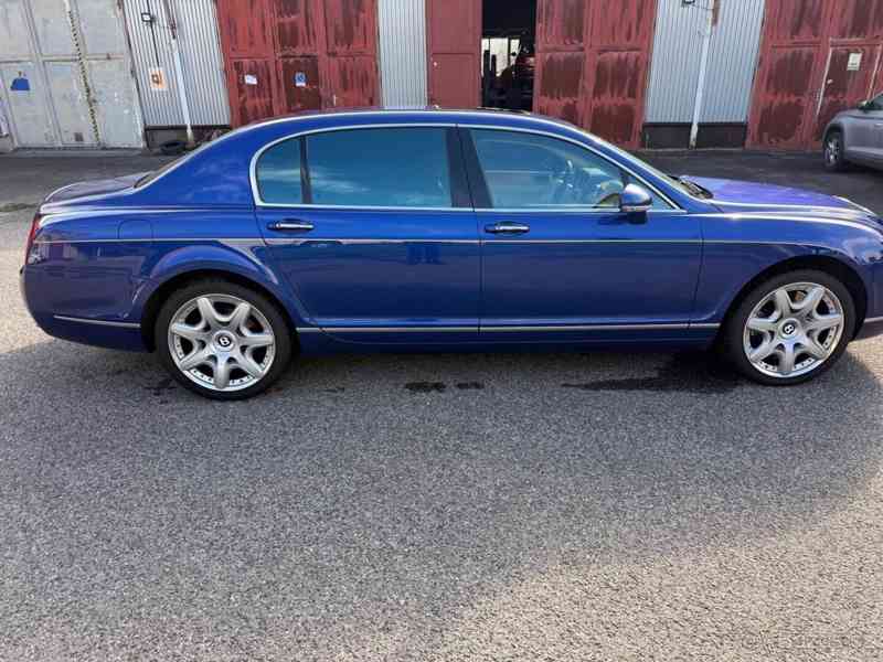 Bentley Continental Flying Spur 6,0   V12 - foto 13