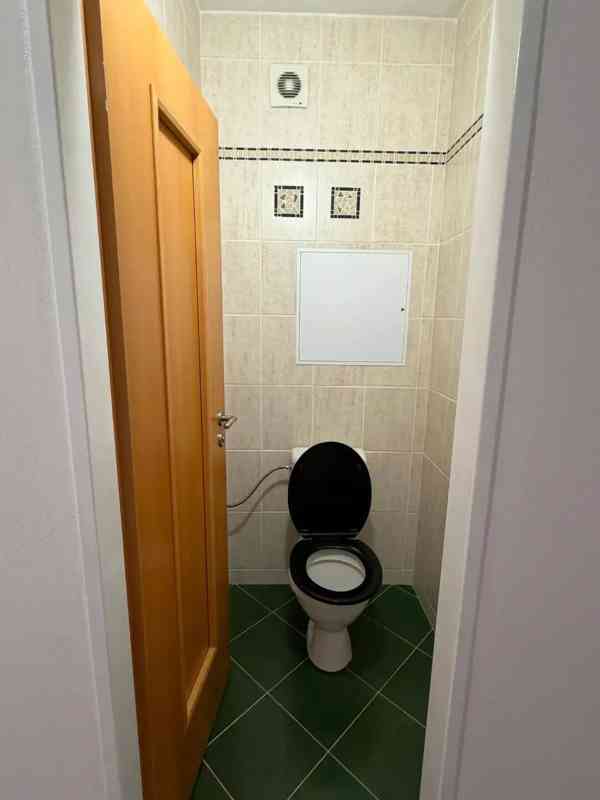 Pronájem bytu 3+1 96 m² - foto 7