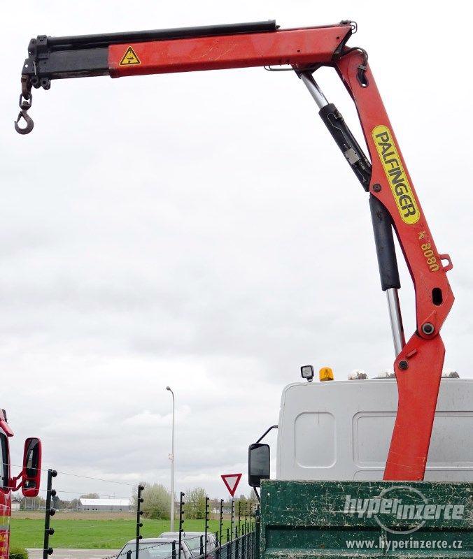 Lehká hydraulická ruka PALFINGER 8 tm, dosah max. 9 m - foto 1