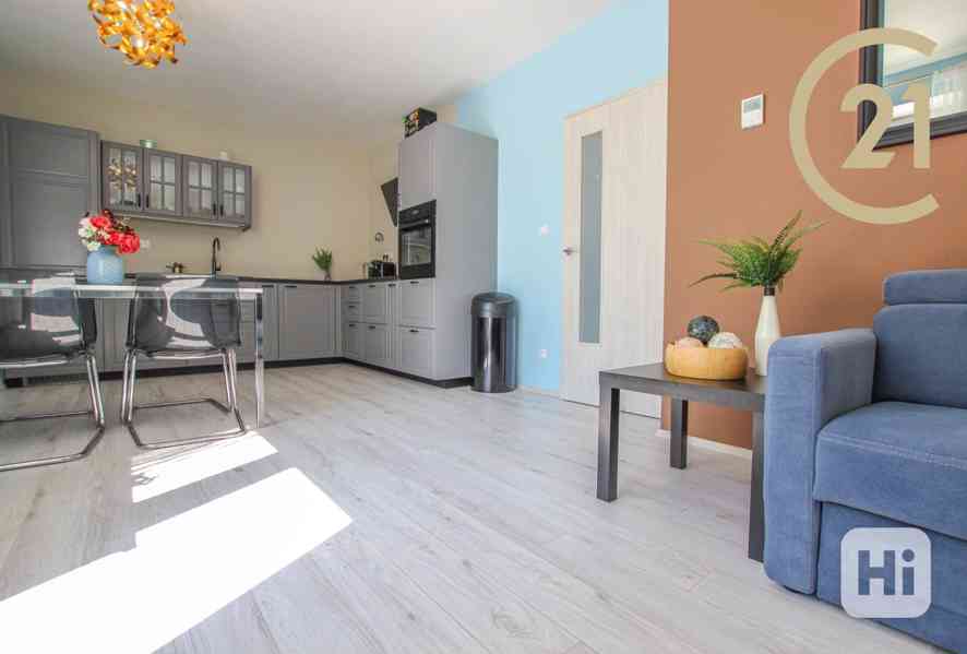 Prodej bytu 3+kk s celkovou užitnou plochou 129 m2 s garážovým stáním a prostornou terasou, ul. Liše - foto 11