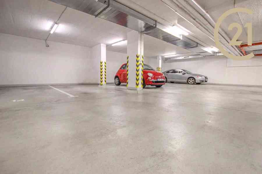 Prodej bytu 3+kk s celkovou užitnou plochou 129 m2 s garážovým stáním a prostornou terasou, ul. Liše - foto 20